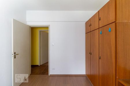 Apartamento à venda com 187m², 4 quartos e 1 vagaQuarto 2