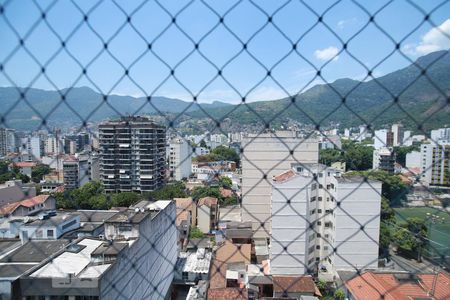 Apartamento à venda com 78m², 2 quartos e 1 vagaQuarto Suíte 1 Janela