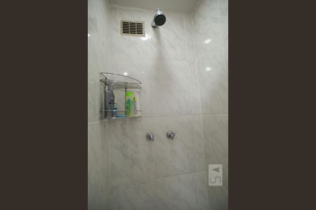 Apartamento à venda com 78m², 2 quartos e 1 vagaBanheiro Social