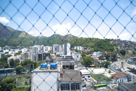 Apartamento à venda com 78m², 2 quartos e 1 vagaQuarto 2 Janela