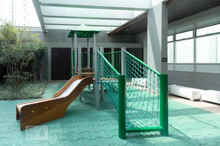 Área Comum - Playground de kitnet/studio para alugar com 1 quarto, 47m² em Indianópolis, São Paulo