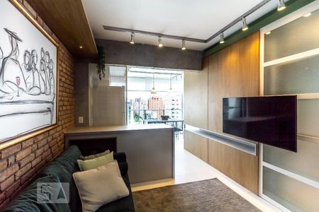Sala de kitnet/studio para alugar com 1 quarto, 47m² em Indianópolis, São Paulo