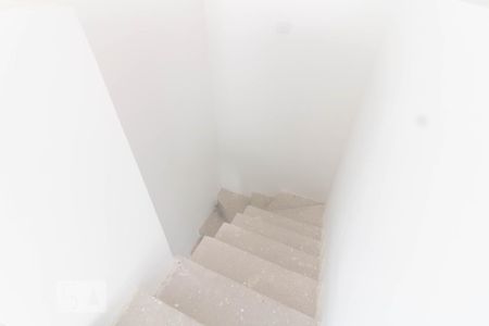 Apartamento à venda com 131m², 3 quartos e 4 vagasEscada 