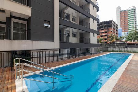 Apartamento à venda com 131m², 3 quartos e 4 vagasPiscina