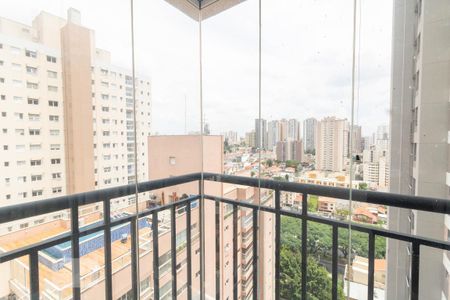 Apartamento à venda com 131m², 3 quartos e 4 vagasVaranda Suíte 2