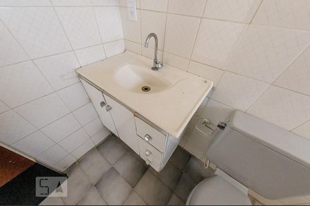 Banheiro de kitnet/studio à venda com 1 quarto, 39m² em Botafogo, Campinas