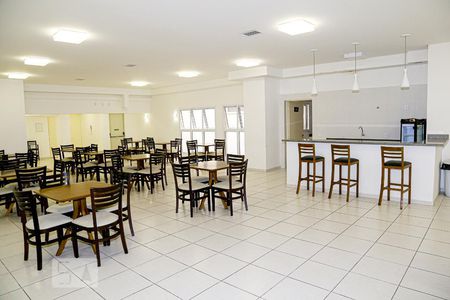 Studio à venda com 27m², 1 quarto e sem vaga Studio à venda com 27m², 1 quarto e sem vagaÁrea comum - Salão de festas