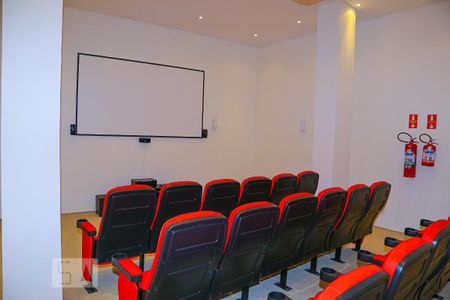 Studio à venda com 27m², 1 quarto e sem vaga Studio à venda com 27m², 1 quarto e sem vagaÁrea comum - Cinema