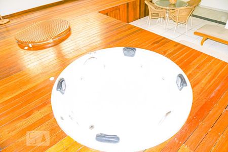 Studio à venda com 27m², 1 quarto e sem vaga Studio à venda com 27m², 1 quarto e sem vagaÁrea comum - Ofurô