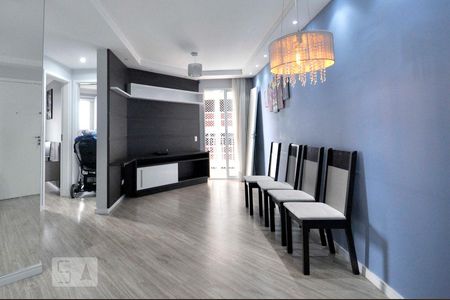 Sala de apartamento à venda com 2 quartos, 52m² em Padroeira, Osasco