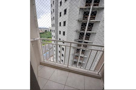 Sacada  de apartamento à venda com 2 quartos, 52m² em Padroeira, Osasco