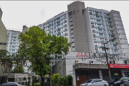 Apartamento para alugar com 50m², 1 quarto e 1 vagaFachada