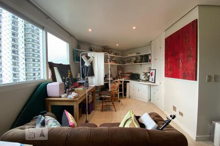 Apartamento para alugar com 401m², 3 quartos e 4 vagas Apartamento para alugar com 401m², 3 quartos e 4 vagasEscritório