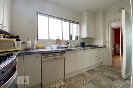 Apartamento para alugar com 401m², 3 quartos e 4 vagas Apartamento para alugar com 401m², 3 quartos e 4 vagasCozinha