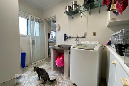 Apartamento para alugar com 401m², 3 quartos e 4 vagas Apartamento para alugar com 401m², 3 quartos e 4 vagasÁrea de Serviço