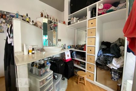 Apartamento para alugar com 401m², 3 quartos e 4 vagas Apartamento para alugar com 401m², 3 quartos e 4 vagasBanheiro da Suíte