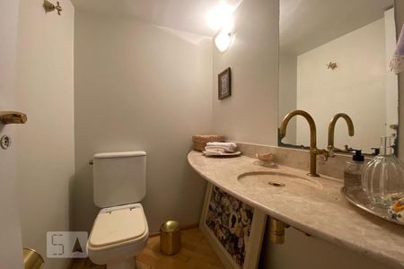 Apartamento para alugar com 401m², 3 quartos e 4 vagas Apartamento para alugar com 401m², 3 quartos e 4 vagasLavabo