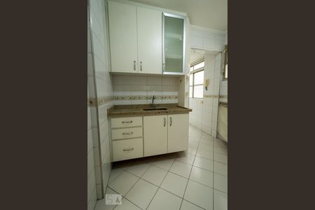 Apartamento para alugar com 73m², 2 quartos e 1 vagaCozinha