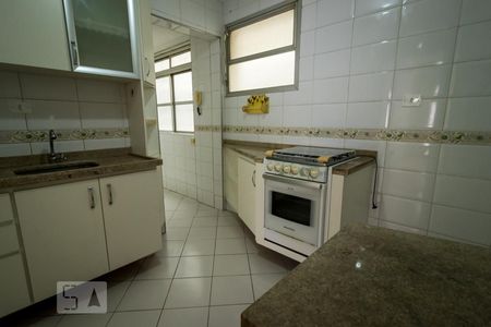 Apartamento para alugar com 73m², 2 quartos e 1 vagaCozinha