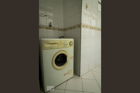 Apartamento para alugar com 73m², 2 quartos e 1 vagaÁrea de Serviço