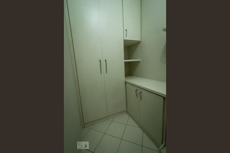 Apartamento para alugar com 73m², 2 quartos e 1 vagaQuarto de Serviço