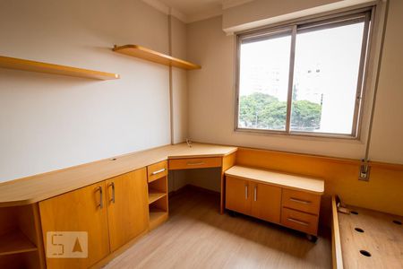 Apartamento para alugar com 73m², 2 quartos e 1 vagaQuarto 1