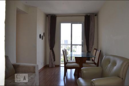 Apartamento para alugar com 67m², 3 quartos e 1 vagaSala