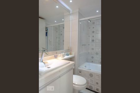 Apartamento para alugar com 33m², 1 quarto e sem vagaBanheiro