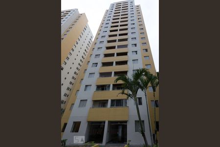 Apartamento para alugar com 57m², 2 quartos e 1 vagaFachada do bloco