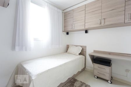 Quarto 2 de apartamento para alugar com 2 quartos, 57m² em Continental, Osasco