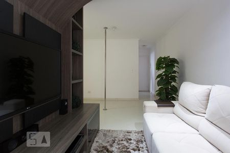 Sala de apartamento para alugar com 2 quartos, 57m² em Continental, Osasco