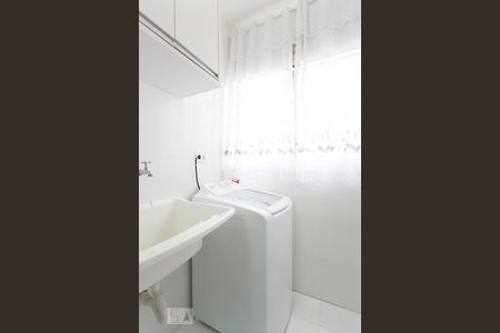 Apartamento para alugar com 57m², 2 quartos e 1 vagaÁrea de Serviço