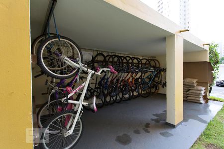 Apartamento para alugar com 57m², 2 quartos e 1 vagaÁrea comum - Bicicletário