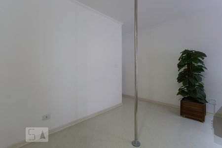 Sala de apartamento para alugar com 2 quartos, 57m² em Continental, Osasco
