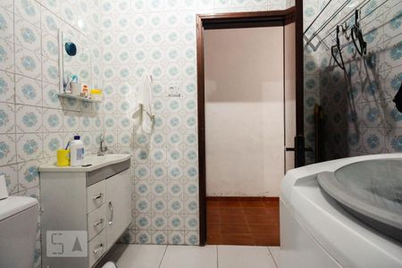 Casa à venda com 343m², 2 quartos e 10 vagasBanheiro Social 