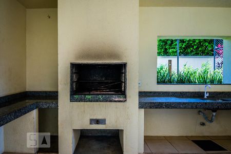 Apartamento para alugar com 50m², 2 quartos e 1 vagaÁrea comum - Churrasqueira