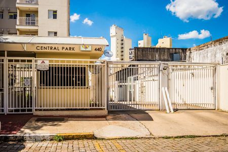 Apartamento para alugar com 50m², 2 quartos e 1 vagaFachada