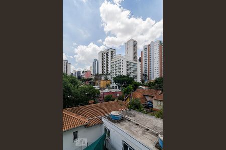 Vista da sala de apartamento à venda com 2 quartos, 66m² em Pinheiros, São Paulo