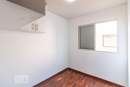 Apartamento à venda com 67m², 3 quartos e 1 vagaQuarto 2