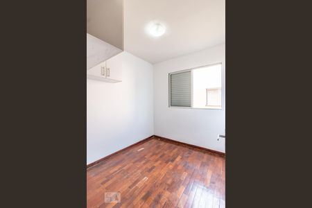 Apartamento à venda com 67m², 3 quartos e 1 vagaQuarto 2