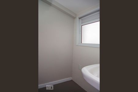 Banheiro de apartamento para alugar com 1 quarto, 42m² em Boa Vista, Porto Alegre