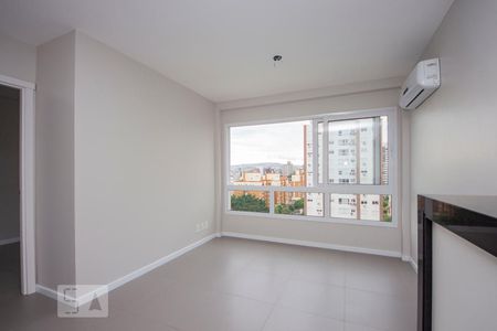 Sala de apartamento para alugar com 1 quarto, 42m² em Boa Vista, Porto Alegre
