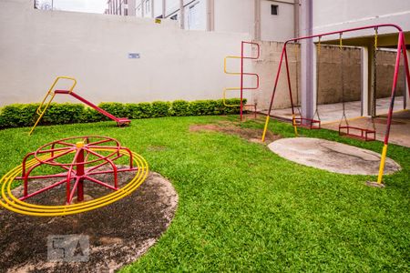 Apartamento à venda com 75m², 2 quartos e 1 vagaÁrea Comum - Playground