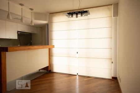Sala de apartamento para alugar com 1 quarto, 70m² em Planalto Paulista, São Paulo