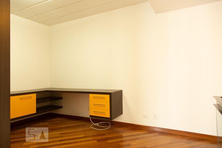 Quarto/Escritório 1 de apartamento para alugar com 2 quartos, 70m² em Planalto Paulista, São Paulo