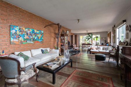 Sala de casa de condomínio à venda com 3 quartos, 270m² em Butantã, São Paulo