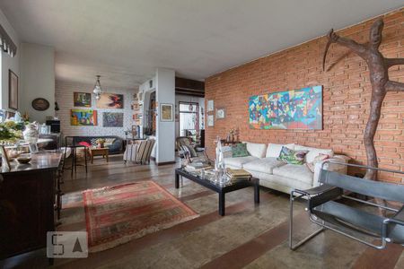 Sala de casa de condomínio à venda com 3 quartos, 270m² em Butantã, São Paulo