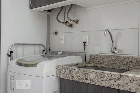 Casa de condomínio à venda com 94m², 3 quartos e 2 vagasÁrea de Serviço