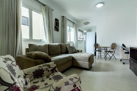 Sala de apartamento para alugar com 1 quarto, 30m² em Vila Olímpia, São Paulo
