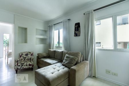 Sala de apartamento para alugar com 1 quarto, 30m² em Vila Olímpia, São Paulo